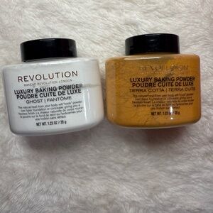 Revolution Luxury Baking Powder Duo in White and Tan